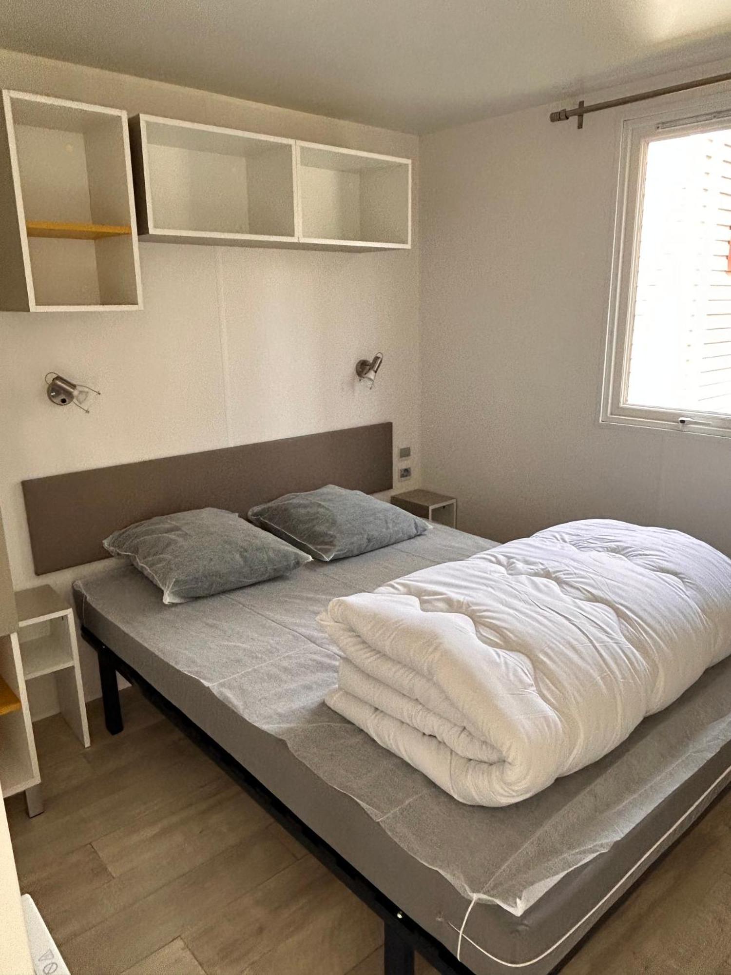 Camping Les Petites Minaudieres Coussay-les-Bois Habitación foto